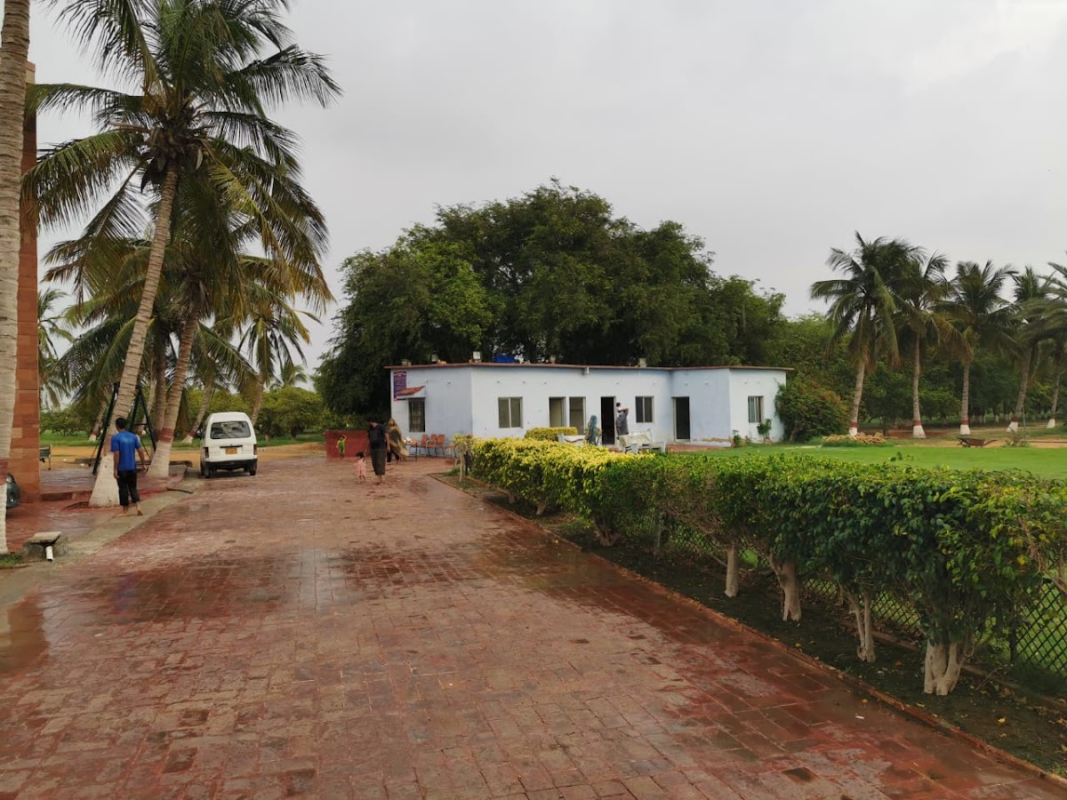 Durrani Farm House — photo 10