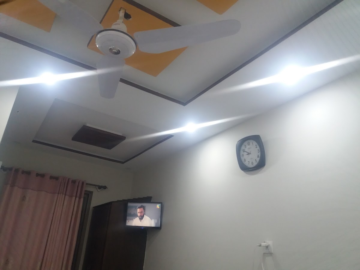 Hotel Heaven Inn - coed hostel in Islamabad, Capital Territory