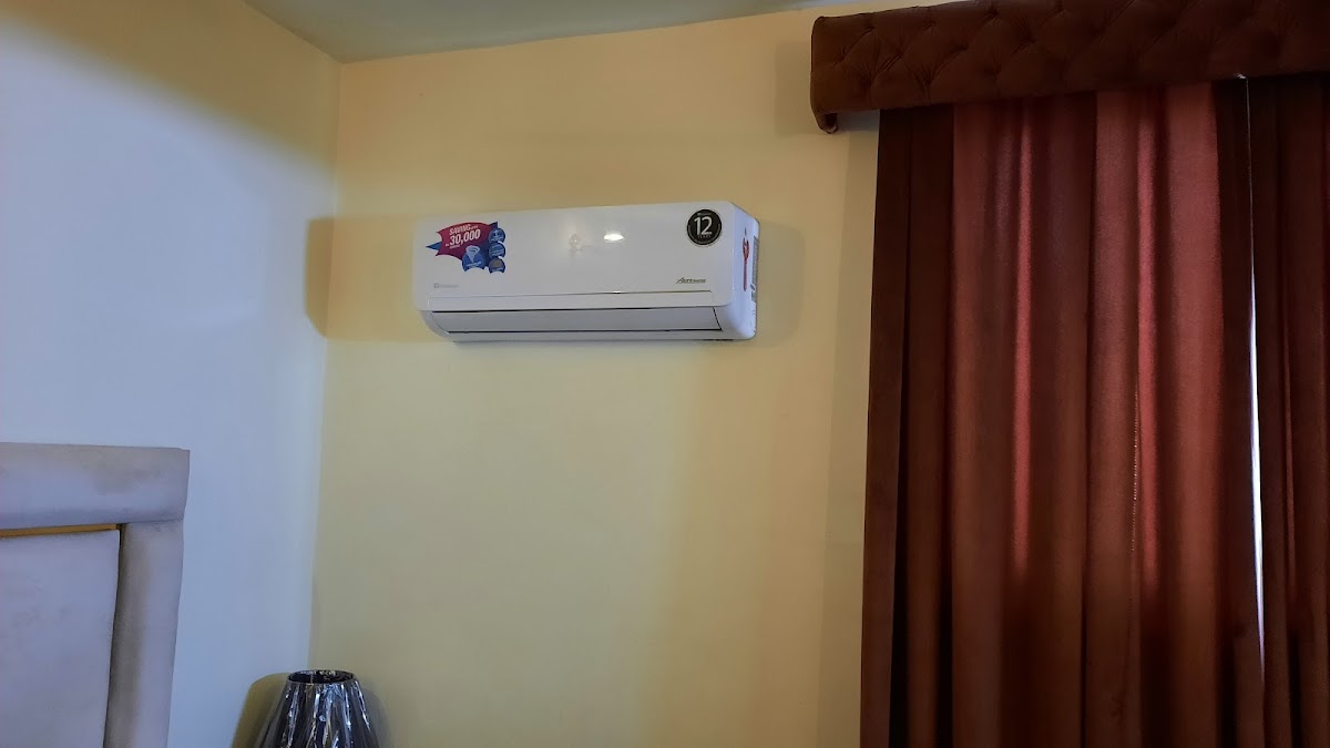 Rose Palace Hotel (Liberty, Mall-1) — photo 9