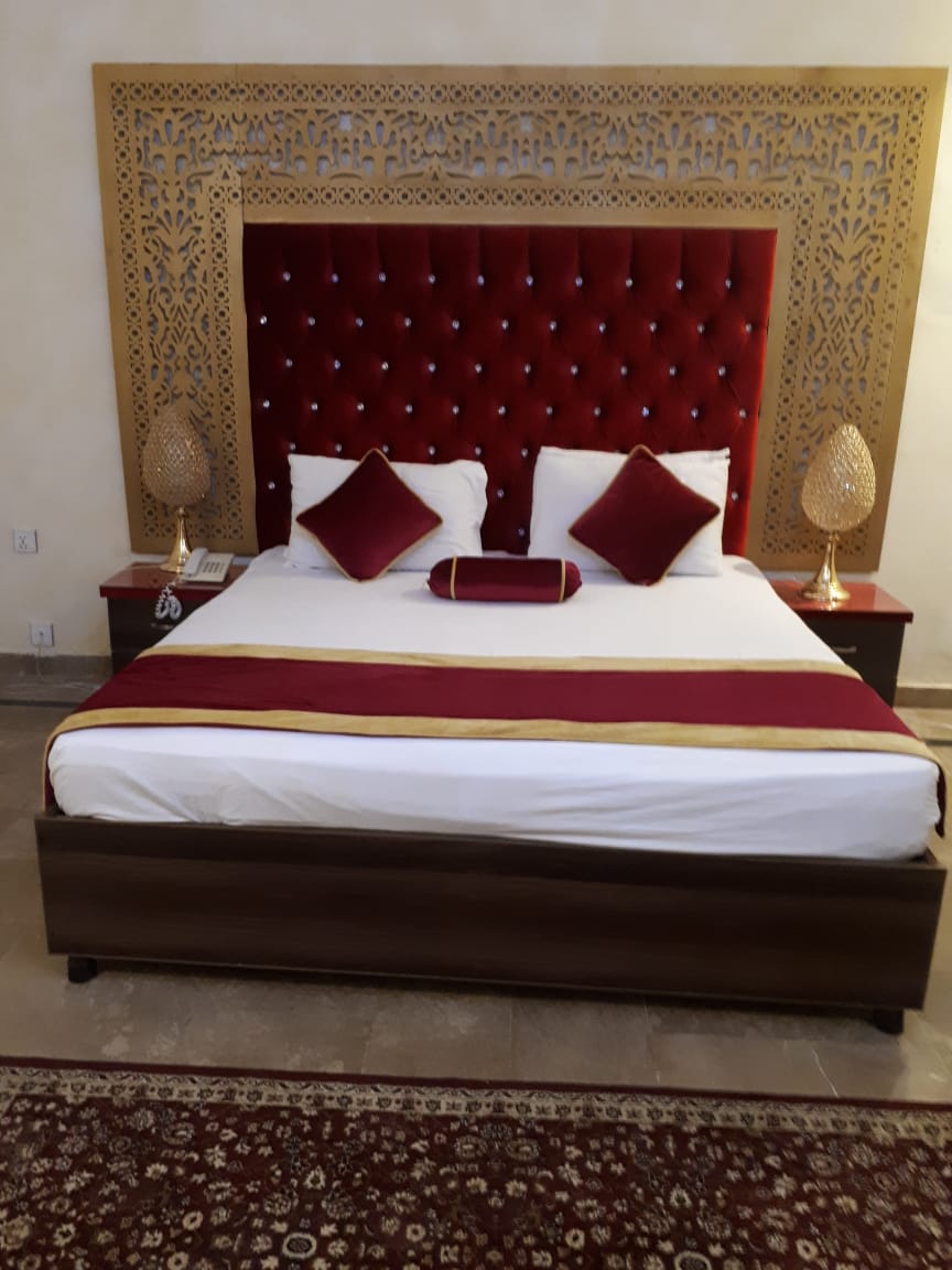 Decent Lodge Guest House — photo 10