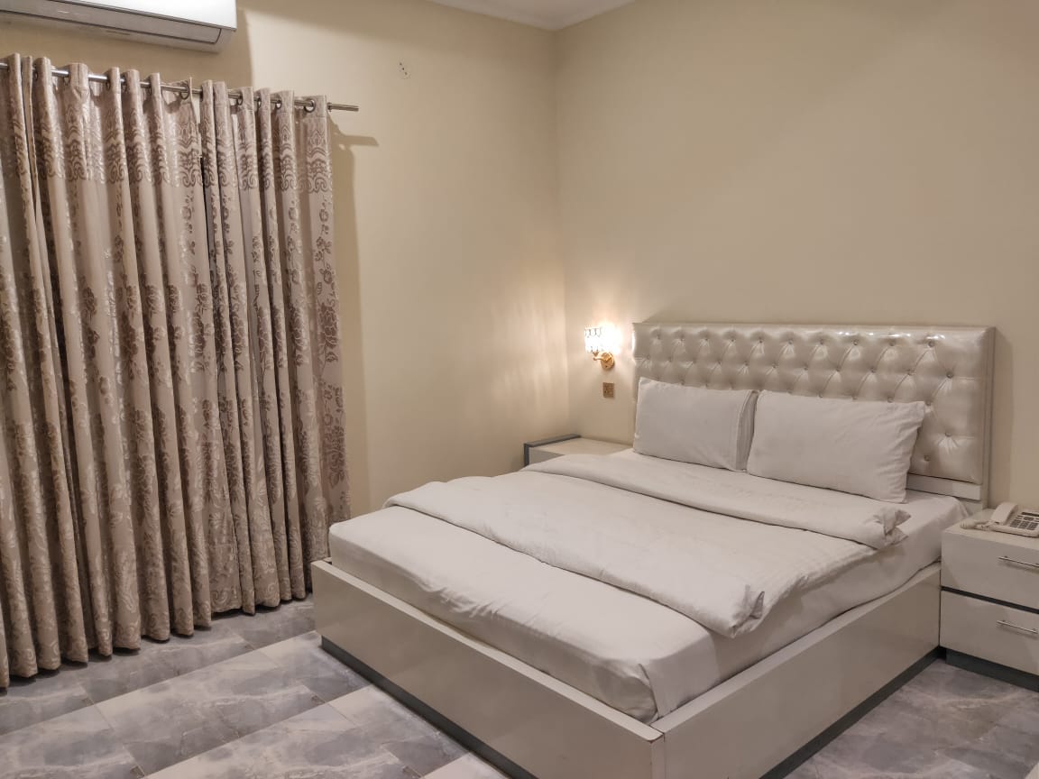 Decent Lodge Guest House — photo 7