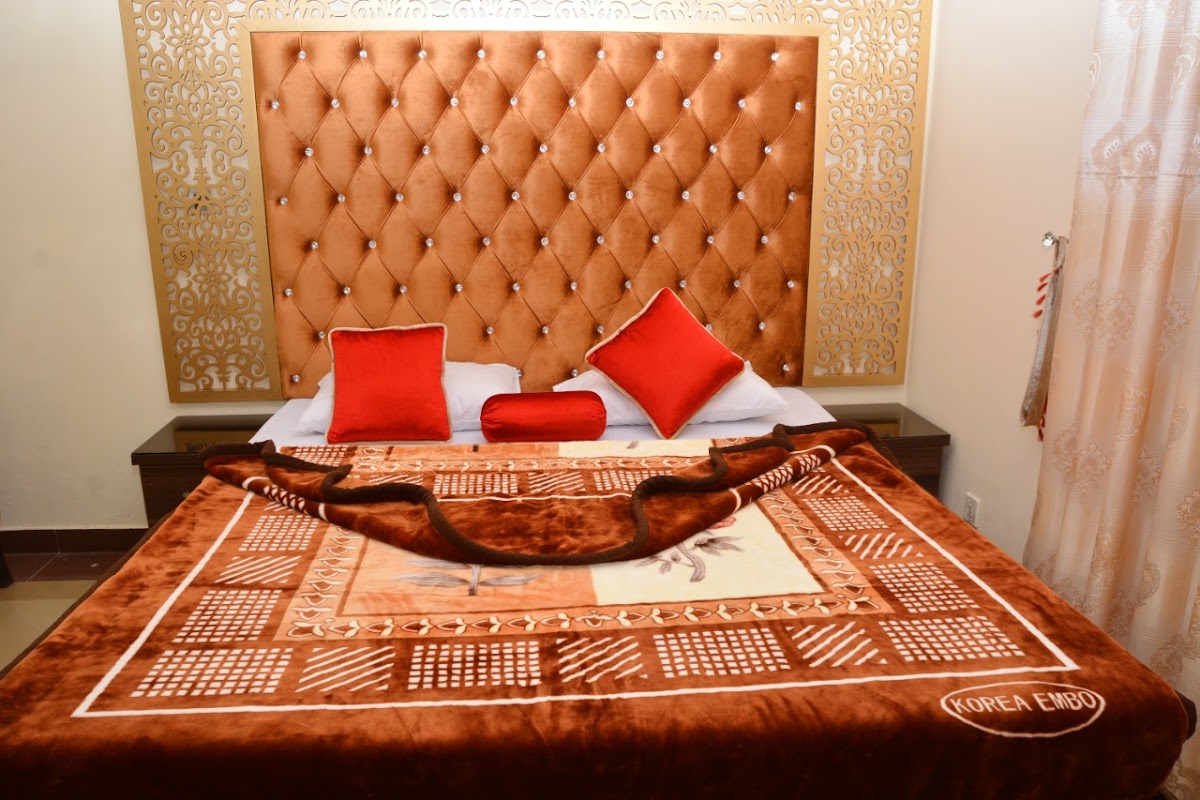 Decent Lodge Guest House — photo 6