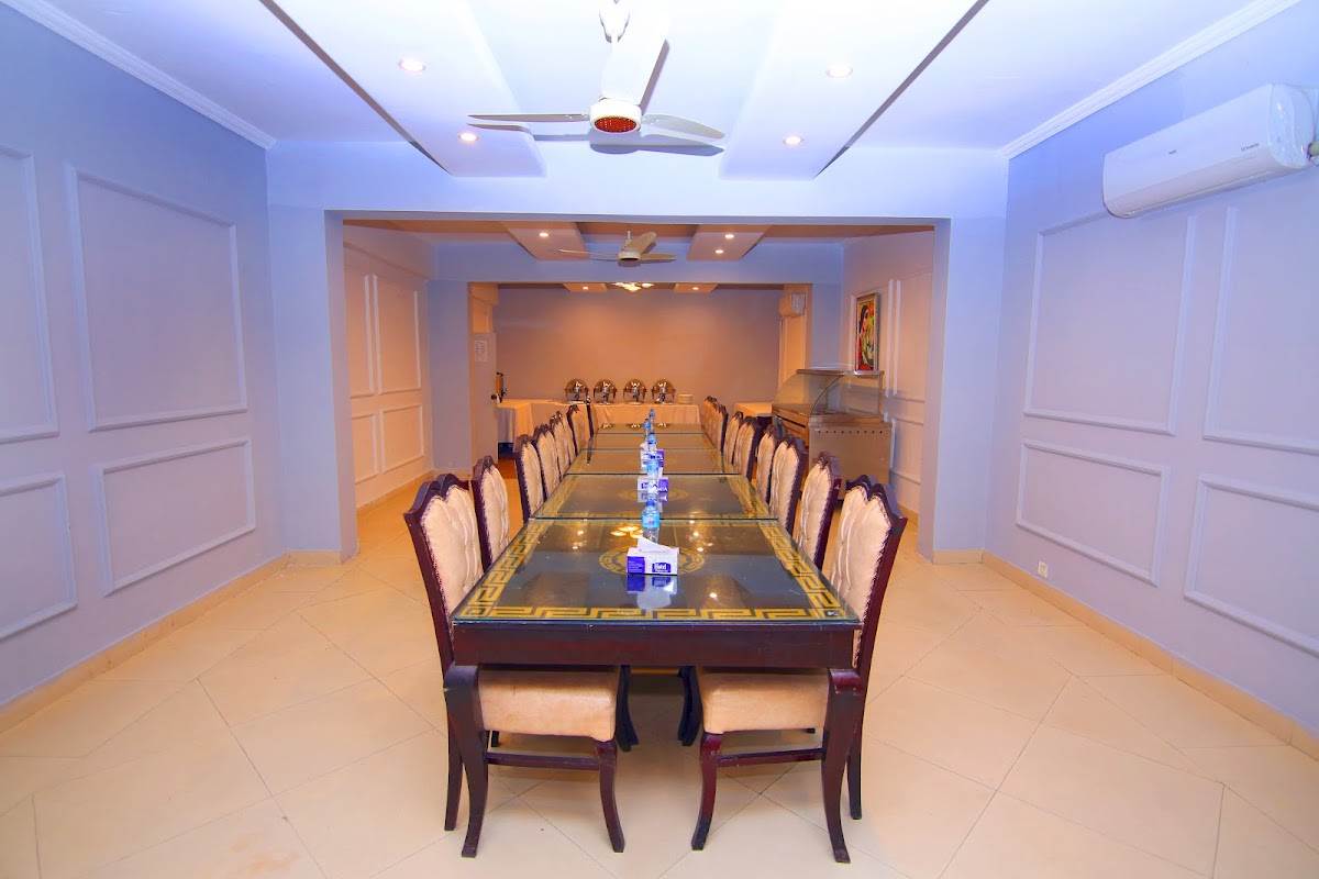 Premier Inn Express Lahore — photo 10