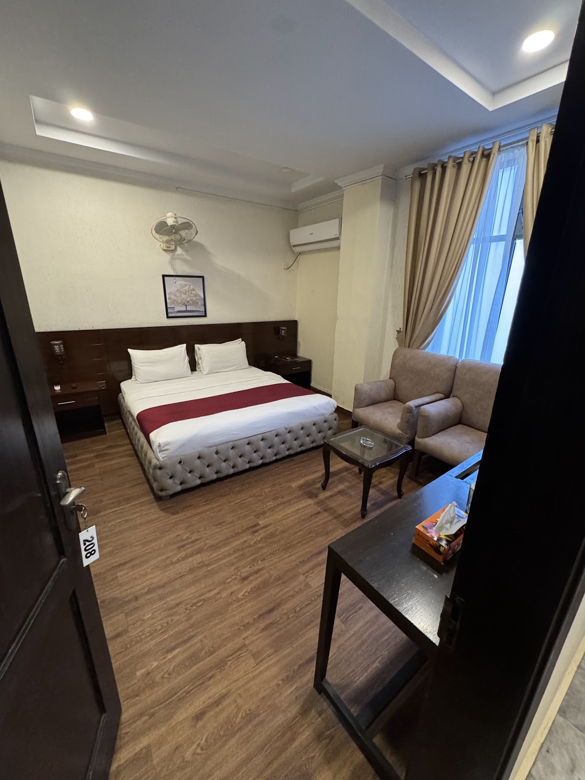 Hotel Crescent — photo 6