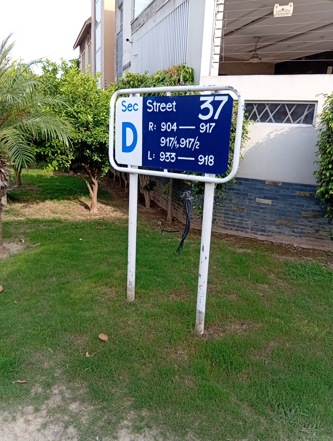 Vacational Villa Dha phase 6 Lahore - coed hostel in Lahore, Punjab