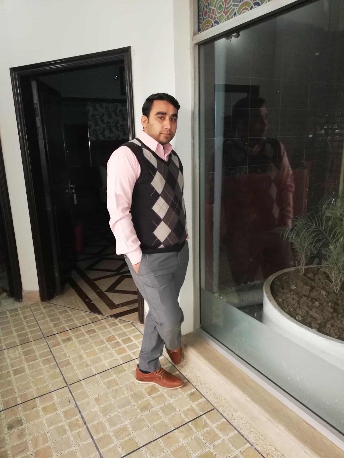 safari hotel davis road - coed hostel in Lahore, Punjab