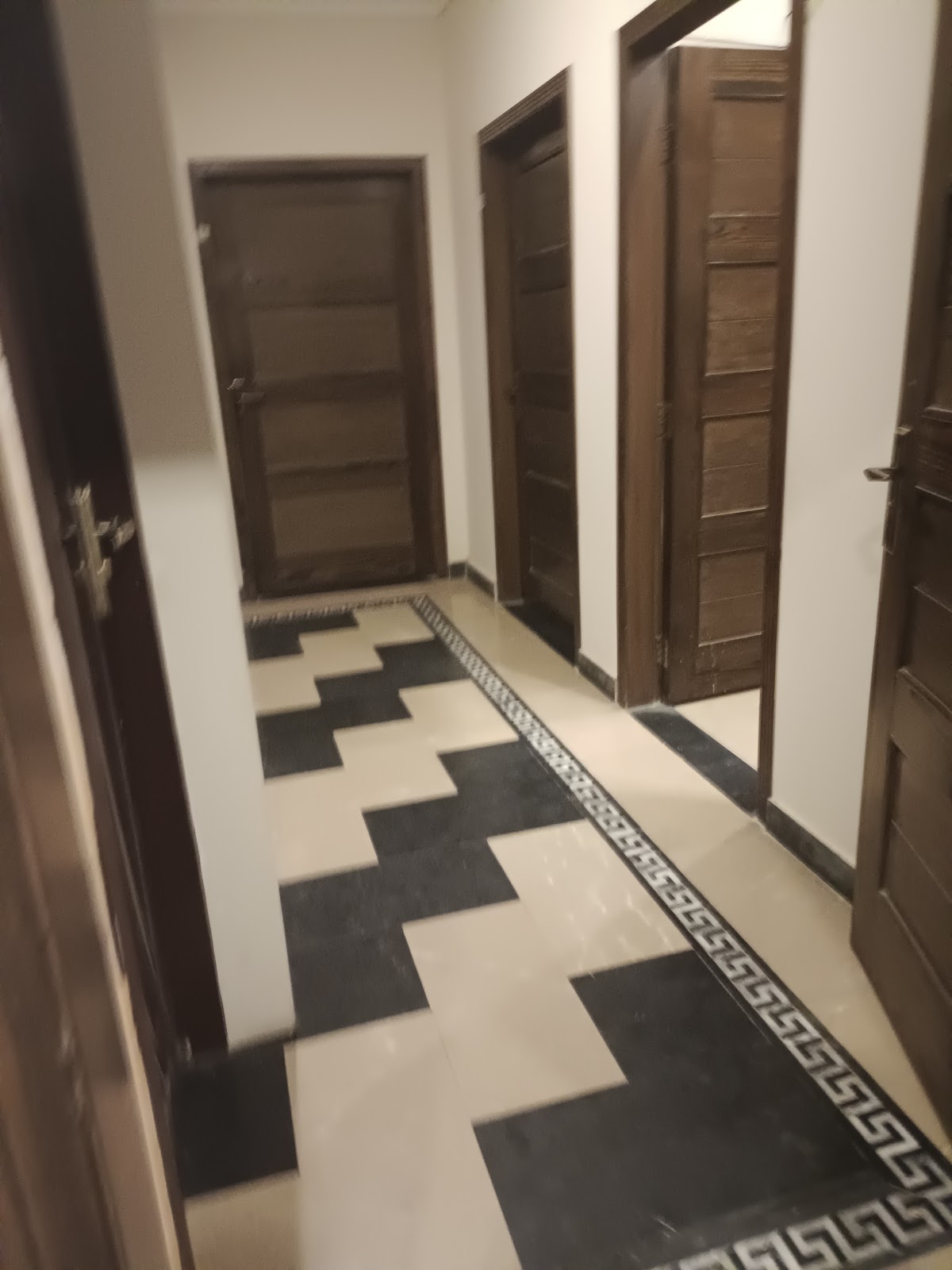 Elite Girls Hostel Gulberg — photo 6