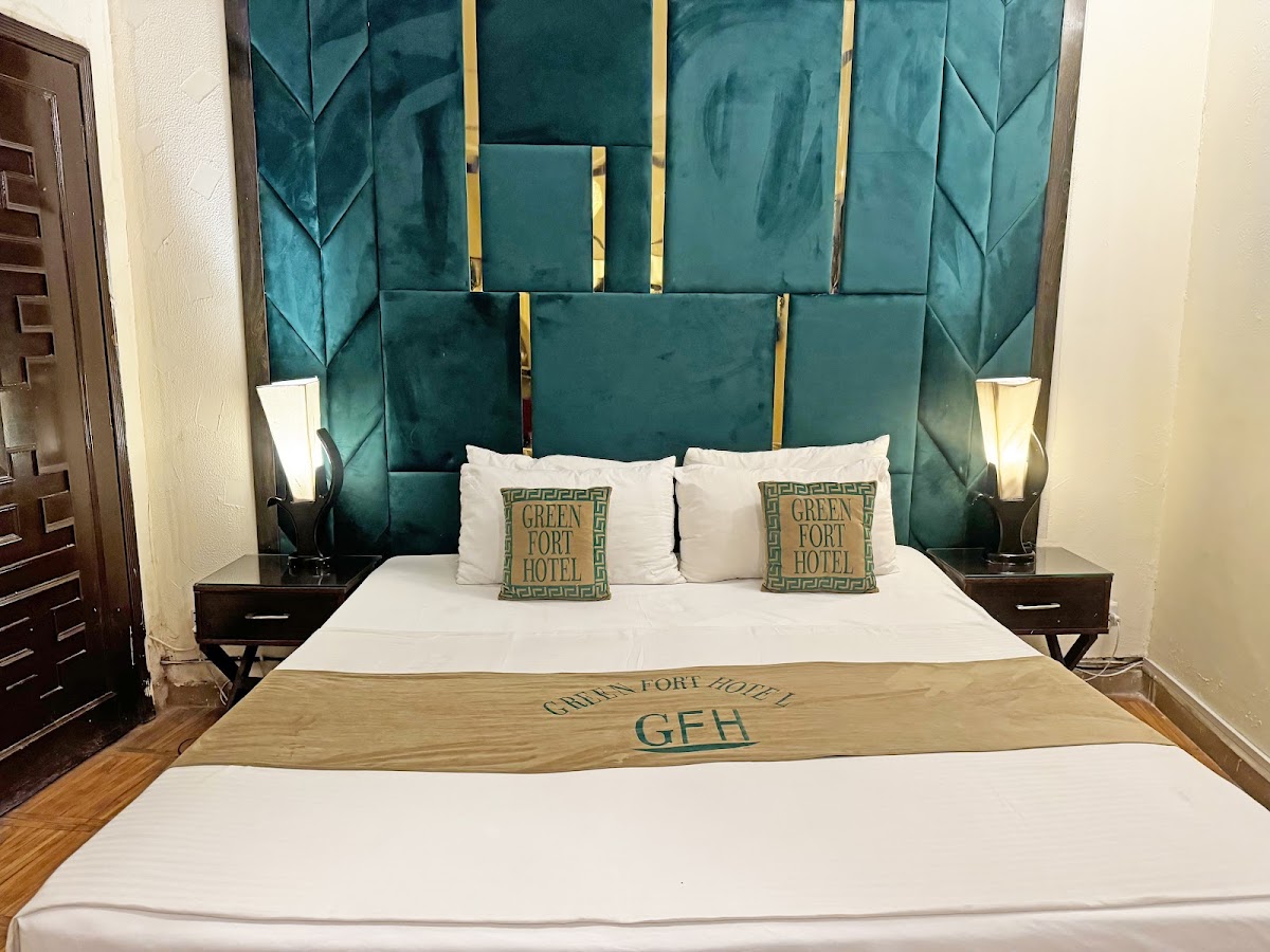 Hotel Green Fort Gulberg - coed hostel in Lahore, Punjab