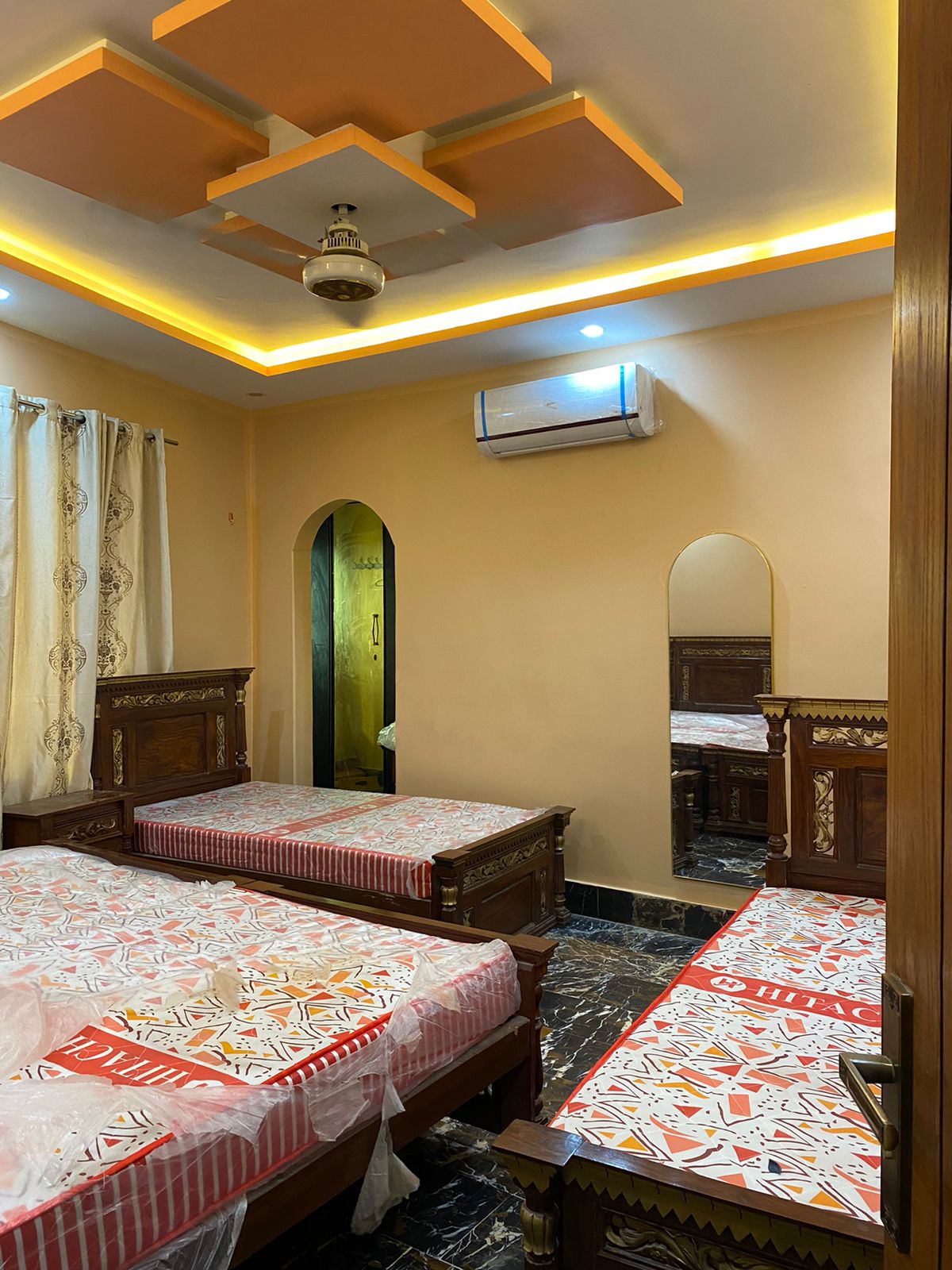Paradise Girls Hostel - girls hostel in Karachi, Sindh