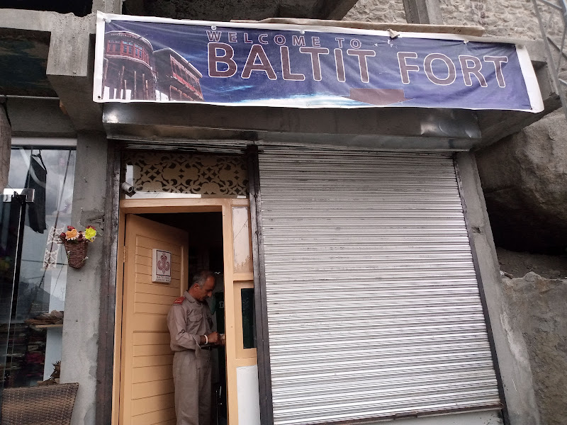 Baltit Heritage Hotel - boys hostel in Karimabad, Gilgit-Baltistan