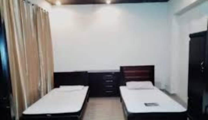 1D Girls Hostel Pechs Block 2 — photo 8