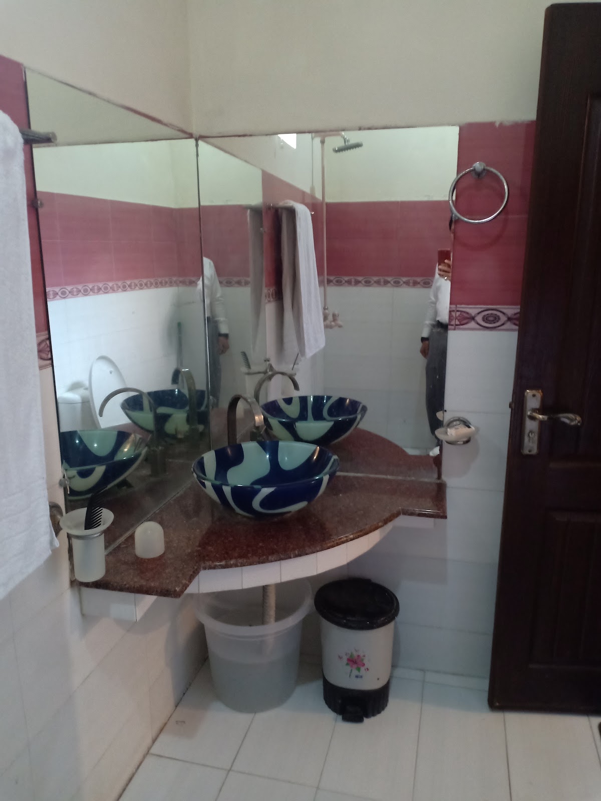 Dhimi Lodges — photo 6