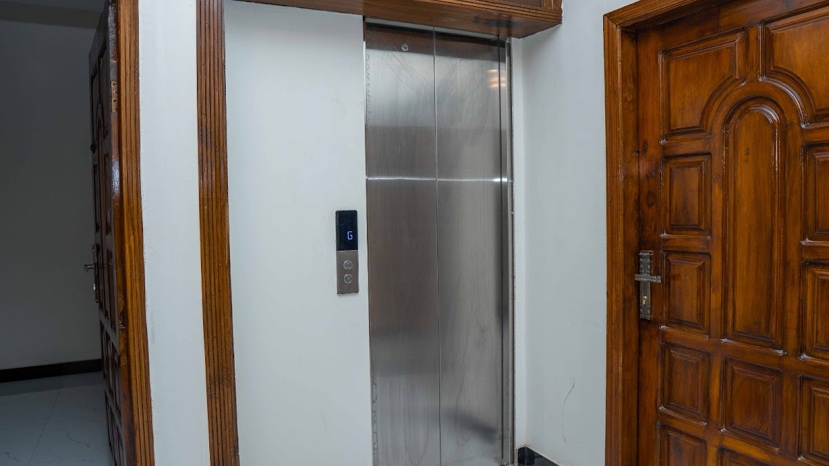 PEACE CONTINENTAL Guest House — photo 7