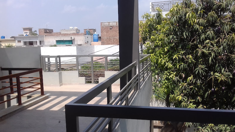 Sadat Boys Hostel