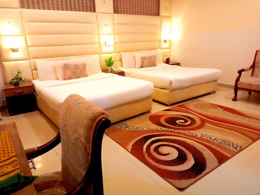 Signature Residence — photo 8