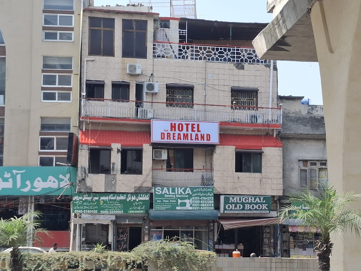 New Dreamland Hotel