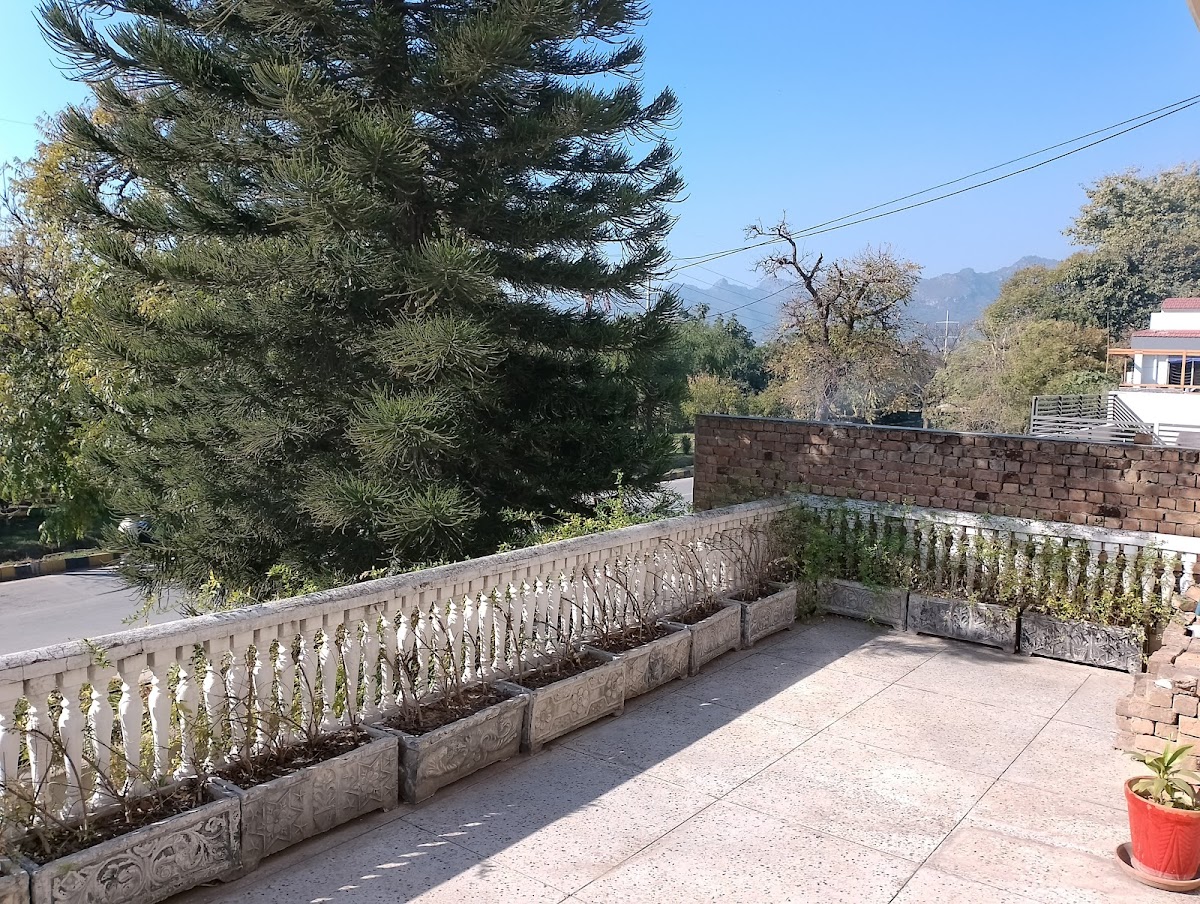 Royal Grace | Best Family Guest House in Islamabad — photo 7
