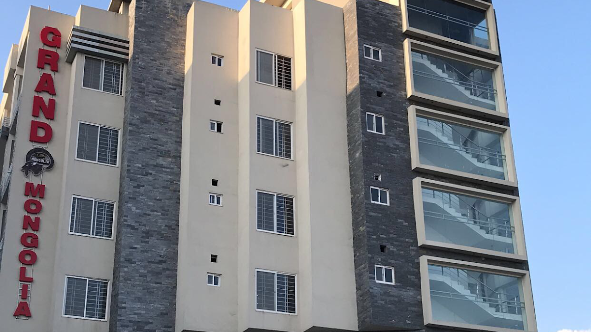 The Majestic Manor Hotel - coed hostel in Islamabad, Capital Territory