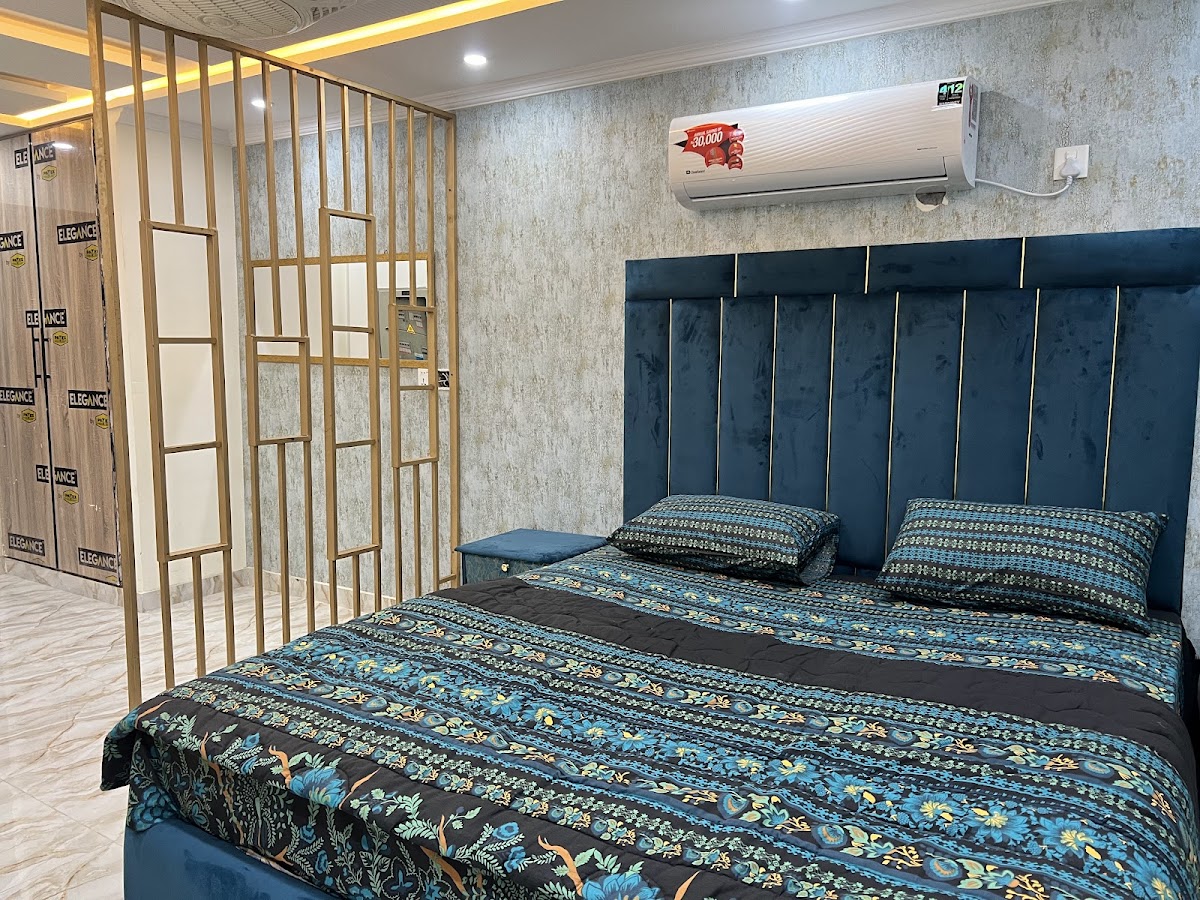D Suites — photo 10