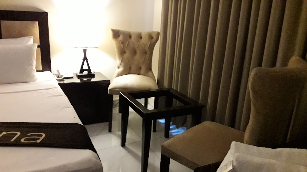 MaryLeena Hotel Gulberg Lahore — photo 9
