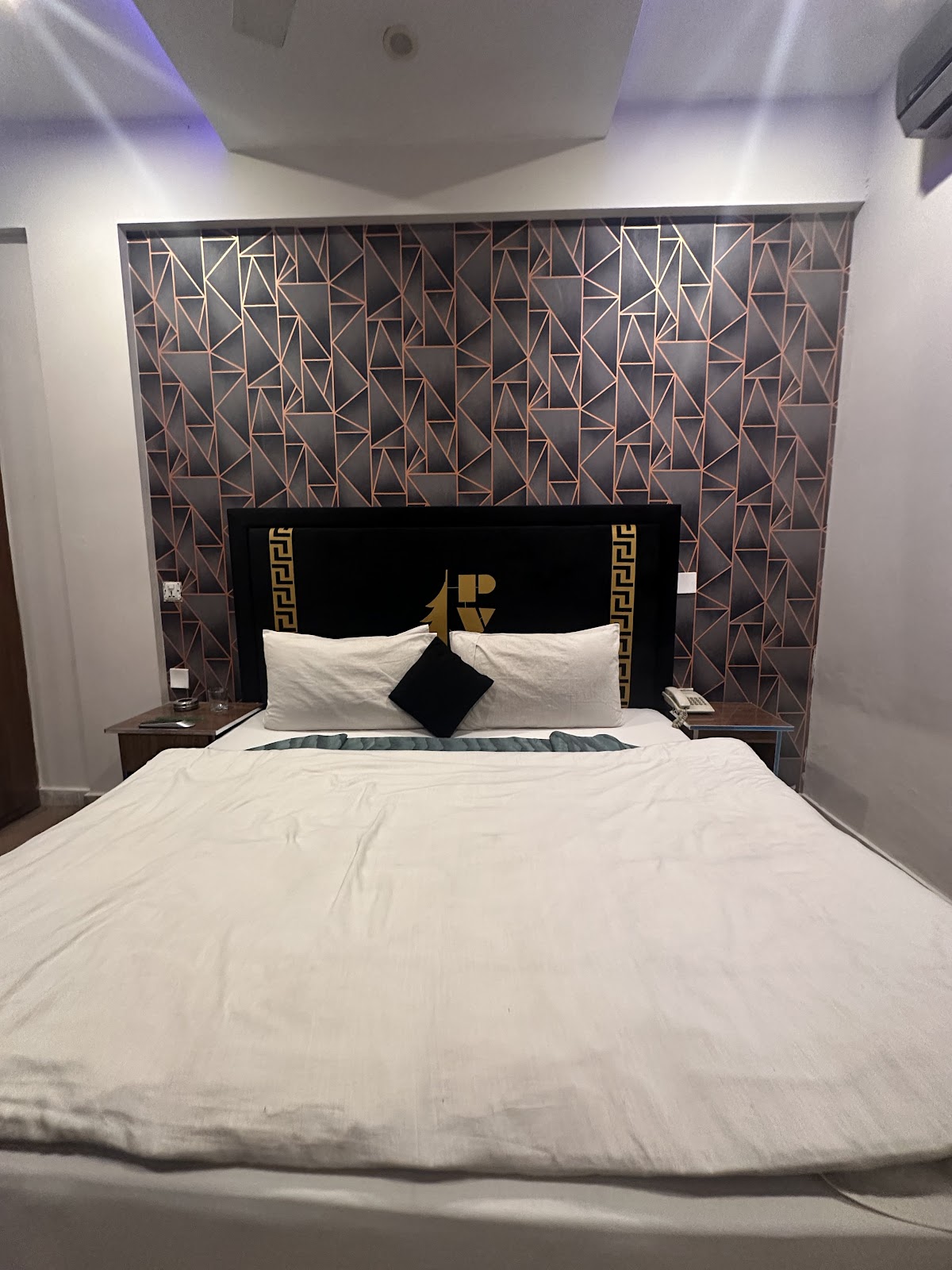 Prime Inn Hotel — photo 6