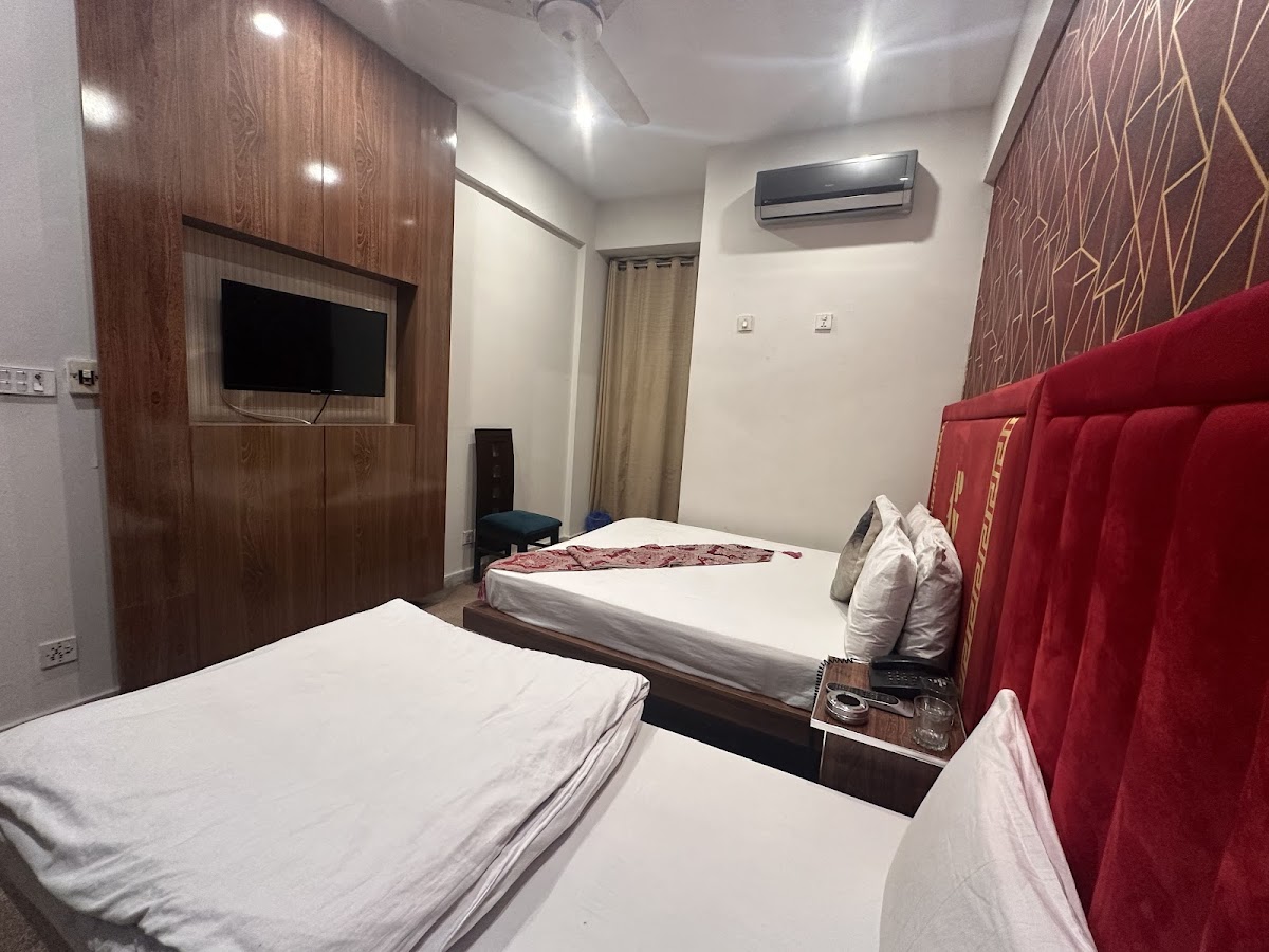 Prime Inn Hotel — photo 9