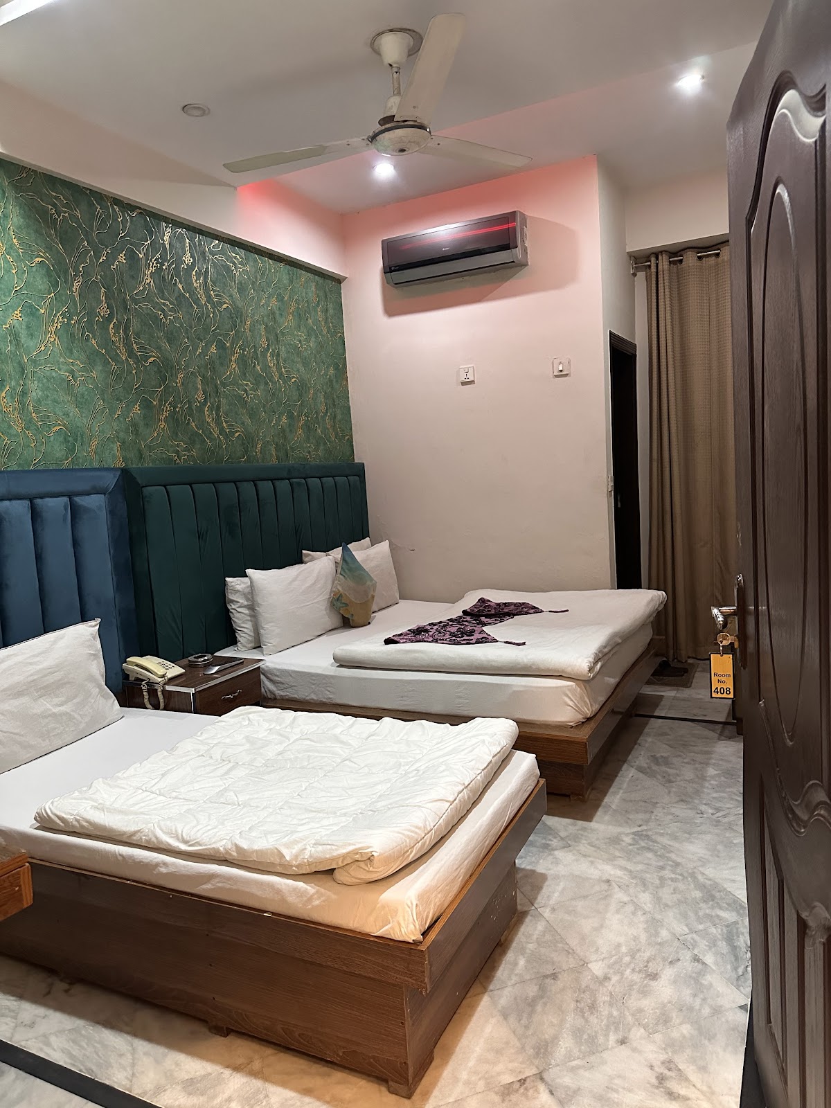 Prime Inn Hotel — photo 8