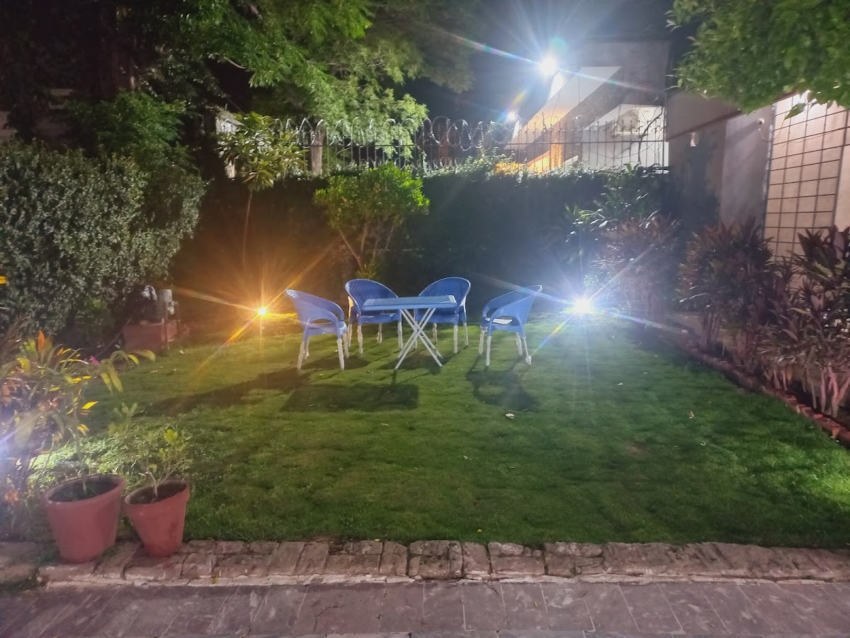 Travel Inn Islamabad F6 - coed hostel in Islamabad, Capital Territory