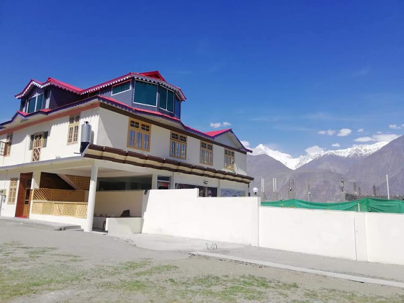 Deosai Executive Guest House Gilgit jutial - boys hostel in Gilgit, Gilgit-Baltistan
