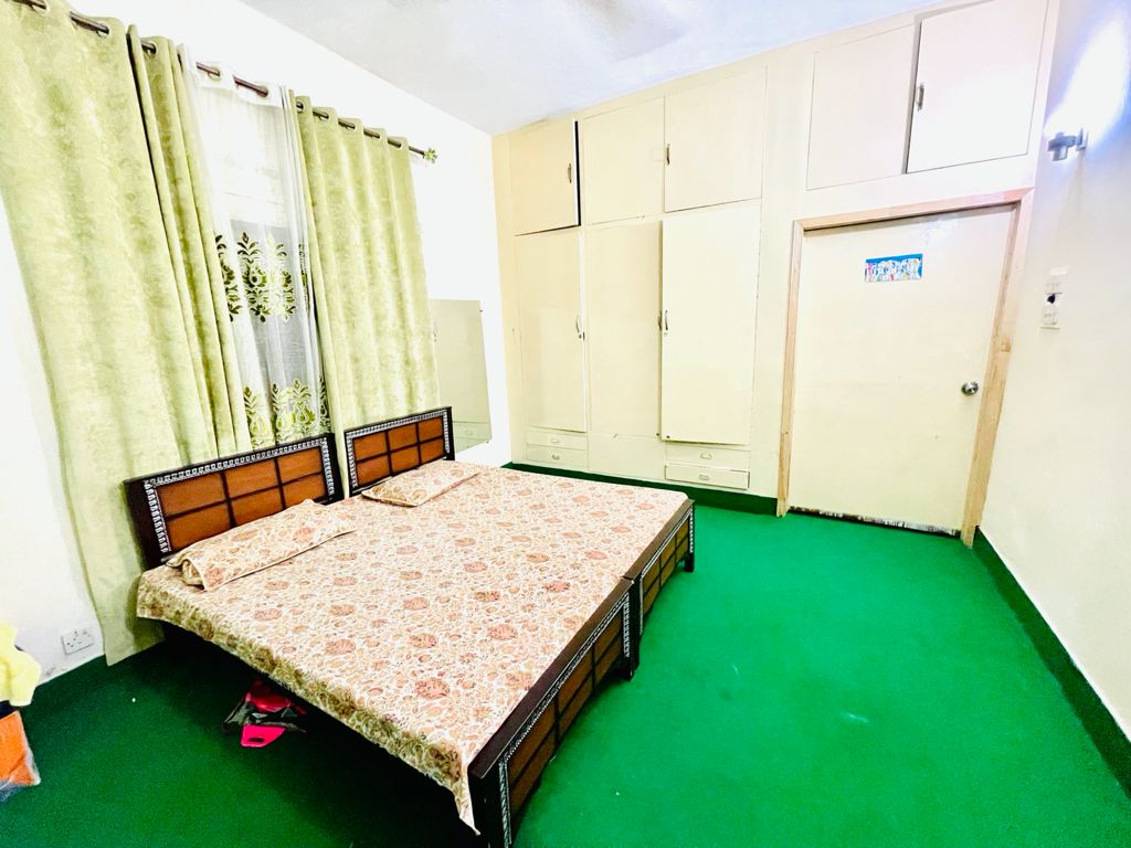 Laiba Girls Hostel — photo 10