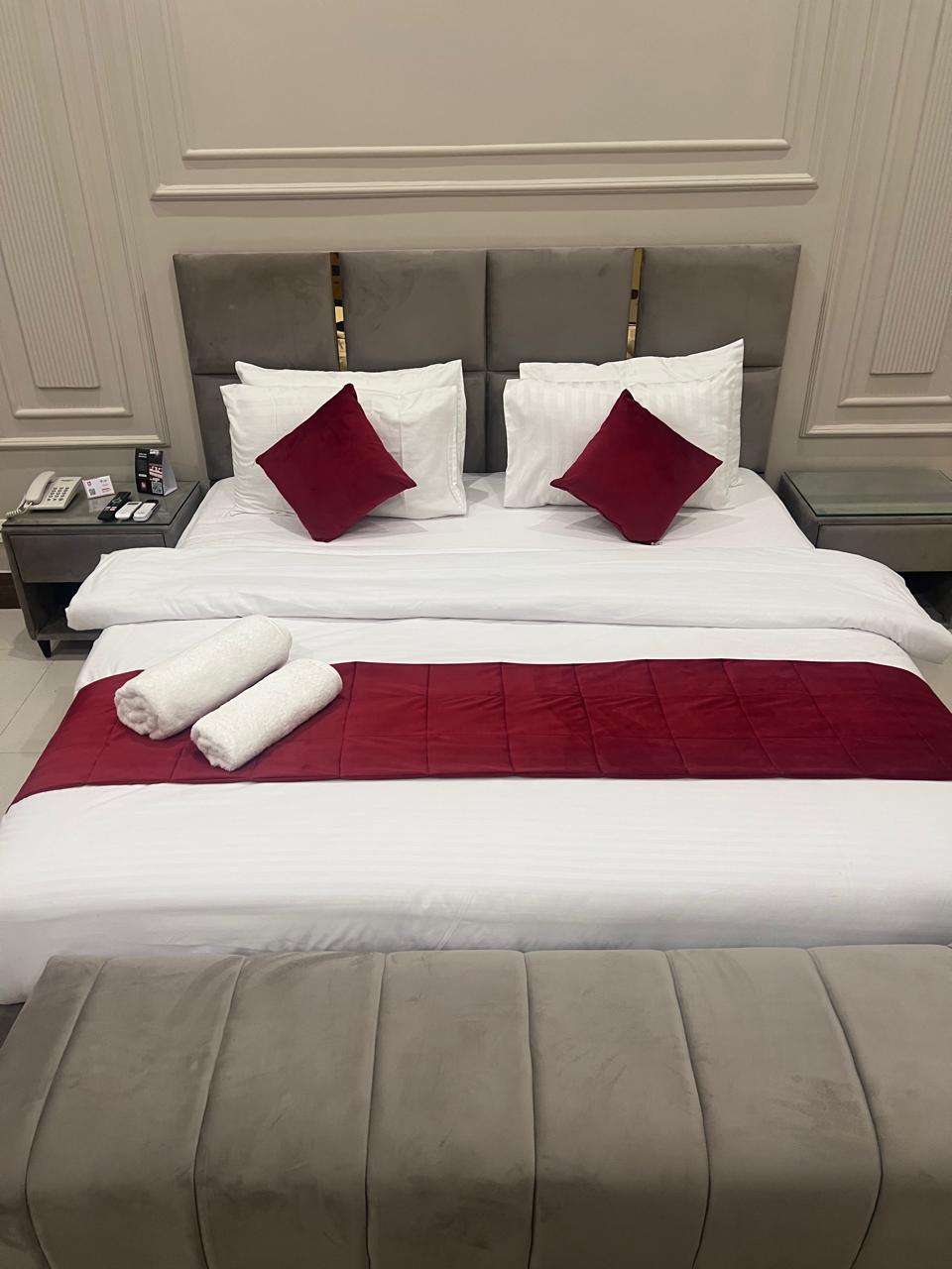Holiday One Hotel & Suites — photo 9