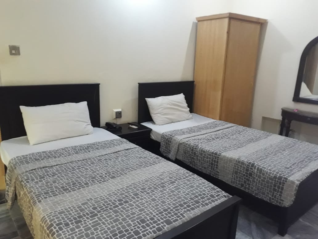 Al Reyan Guest House University Town Peshawar - coed hostel in Peshawar, Khyber Pakhtunkhwa