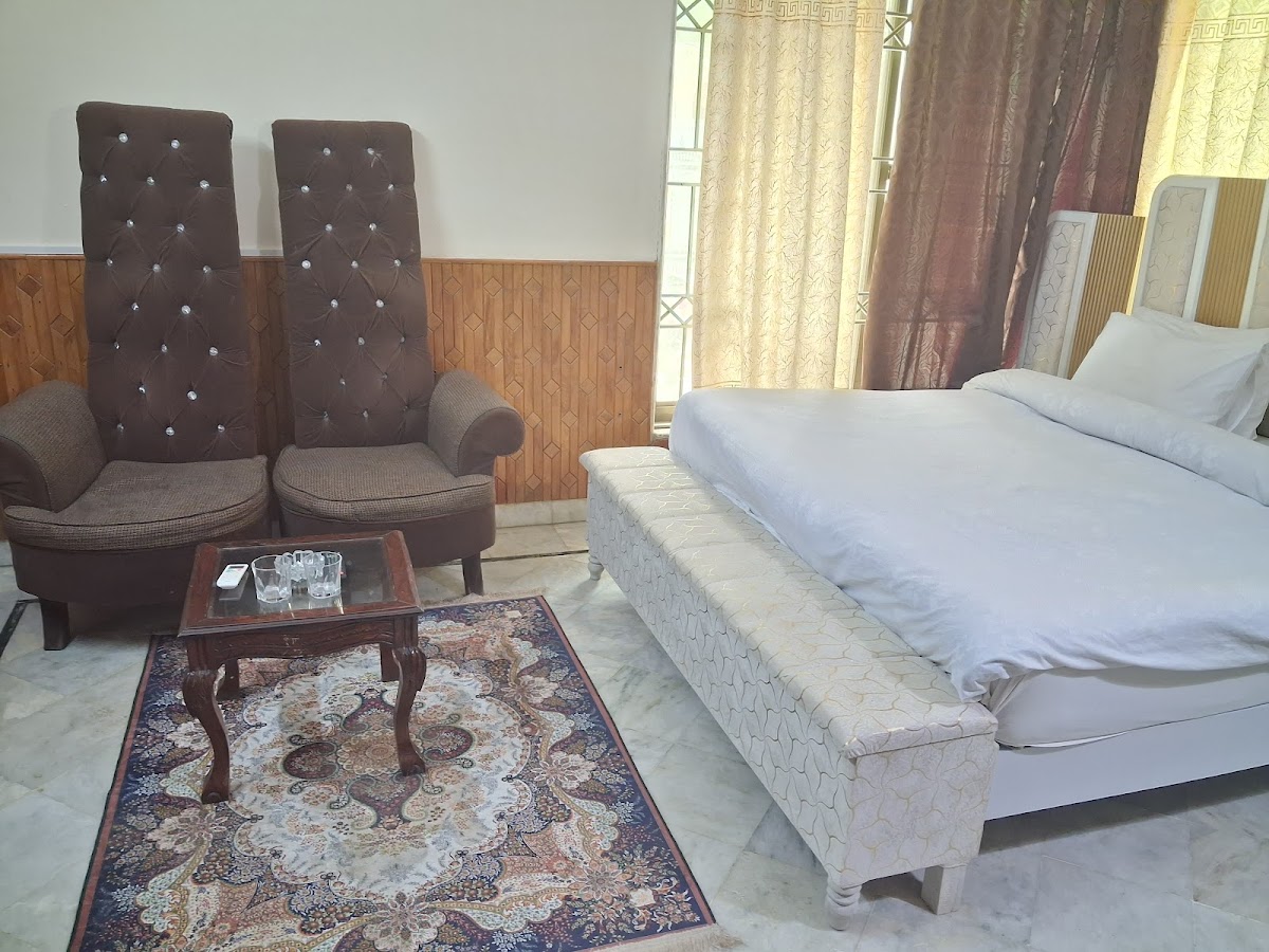 Living Lodge Guest House — photo 10