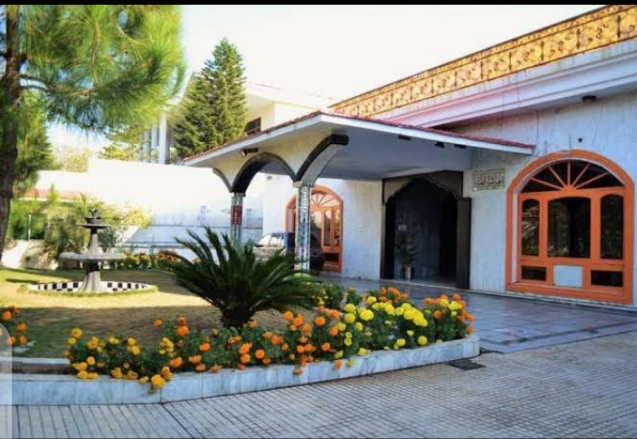 Family living Guest House - coed hostel in Islamabad, Capital Territory
