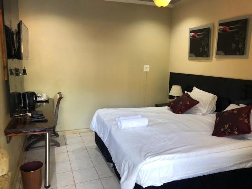 Lahore Luxe Family Couple Guest House — photo 7