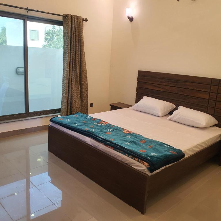 Lahore Luxe Family Couple Guest House — photo 8