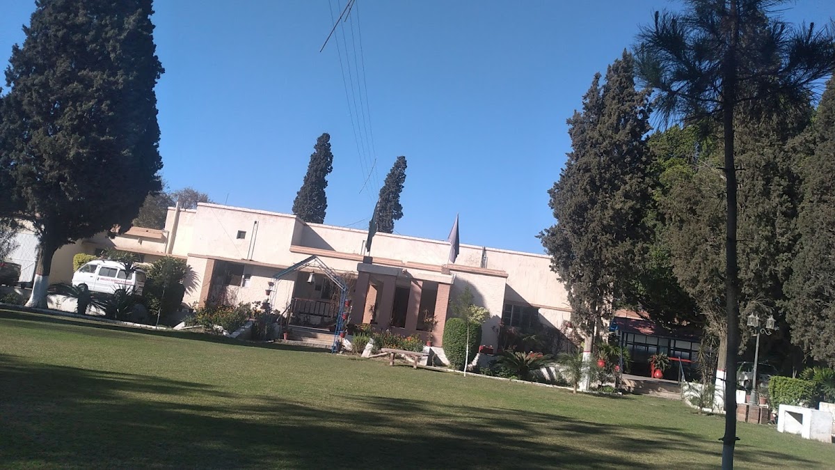 Foreign Faculty Guest House University of Peshawar - coed hostel in Peshawar, Khyber Pakhtunkhwa