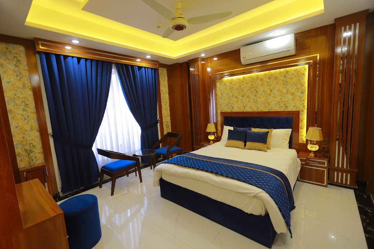 Qinwan Hotel & Suites - coed hostel in Rawalpindi, Punjab