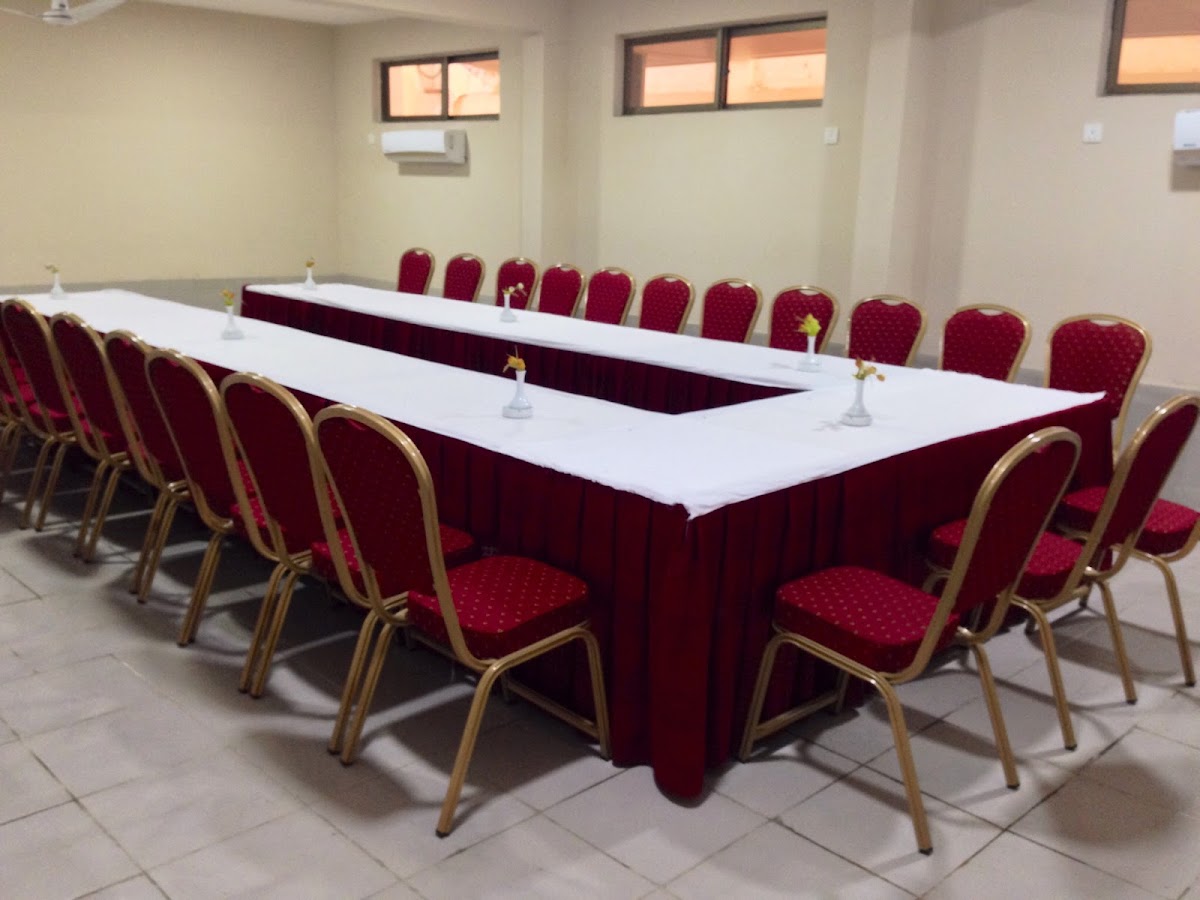 Royal Inn Hotel — photo 8