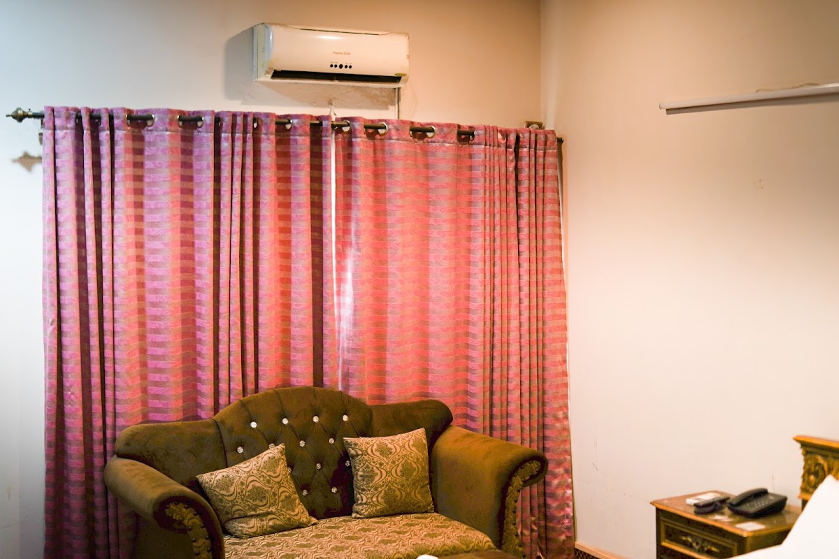 New Shelton Guest House Islamabad — photo 9