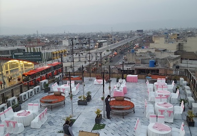 Grace Crown Hotel — photo 9