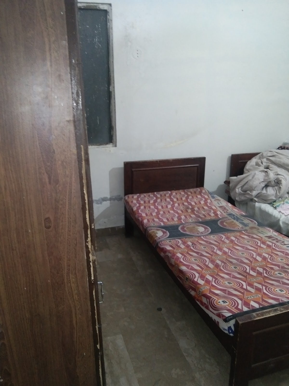 Girls Hostel Model Town Link road
