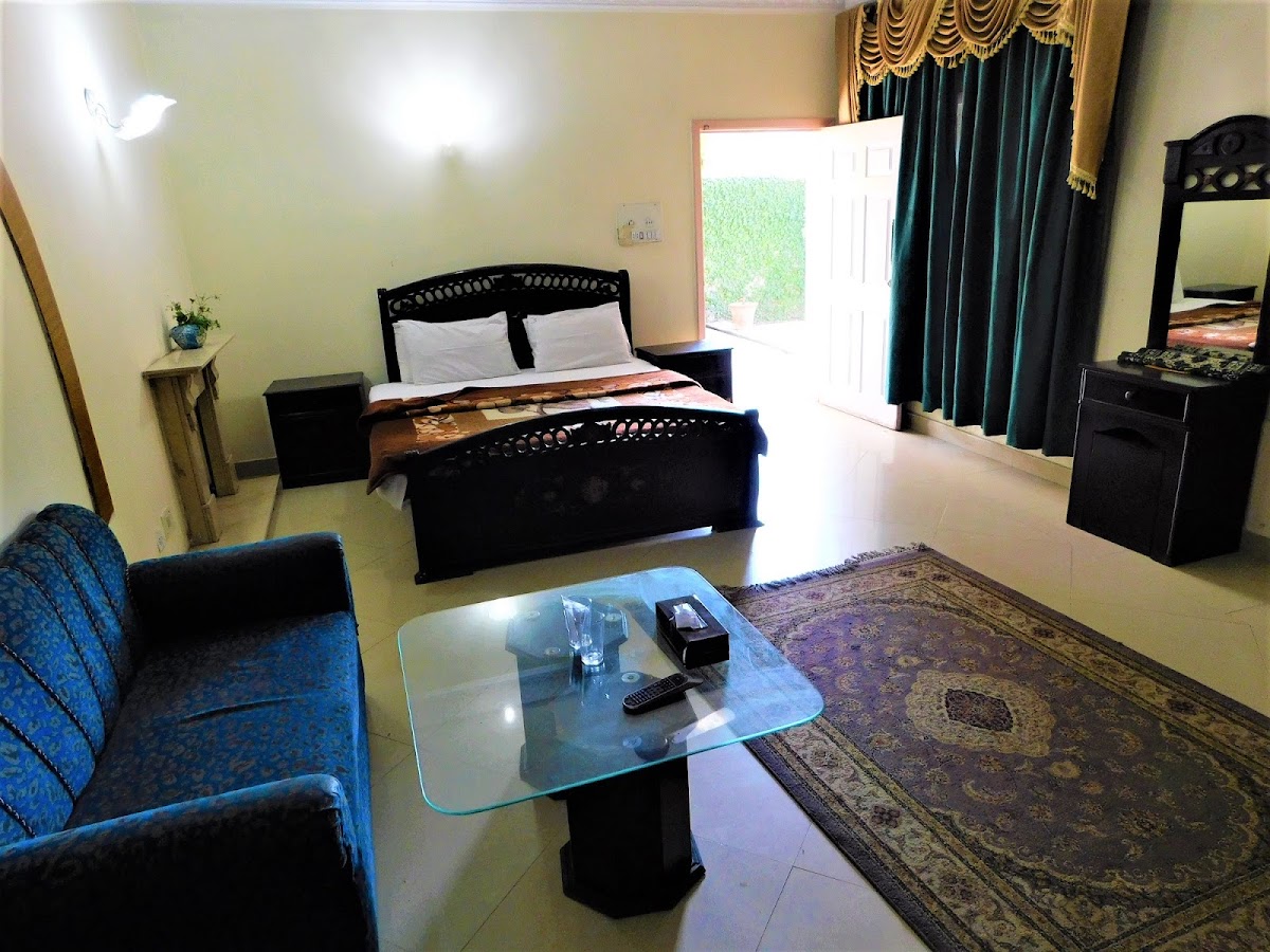Milton Guest House Islamabad — photo 7