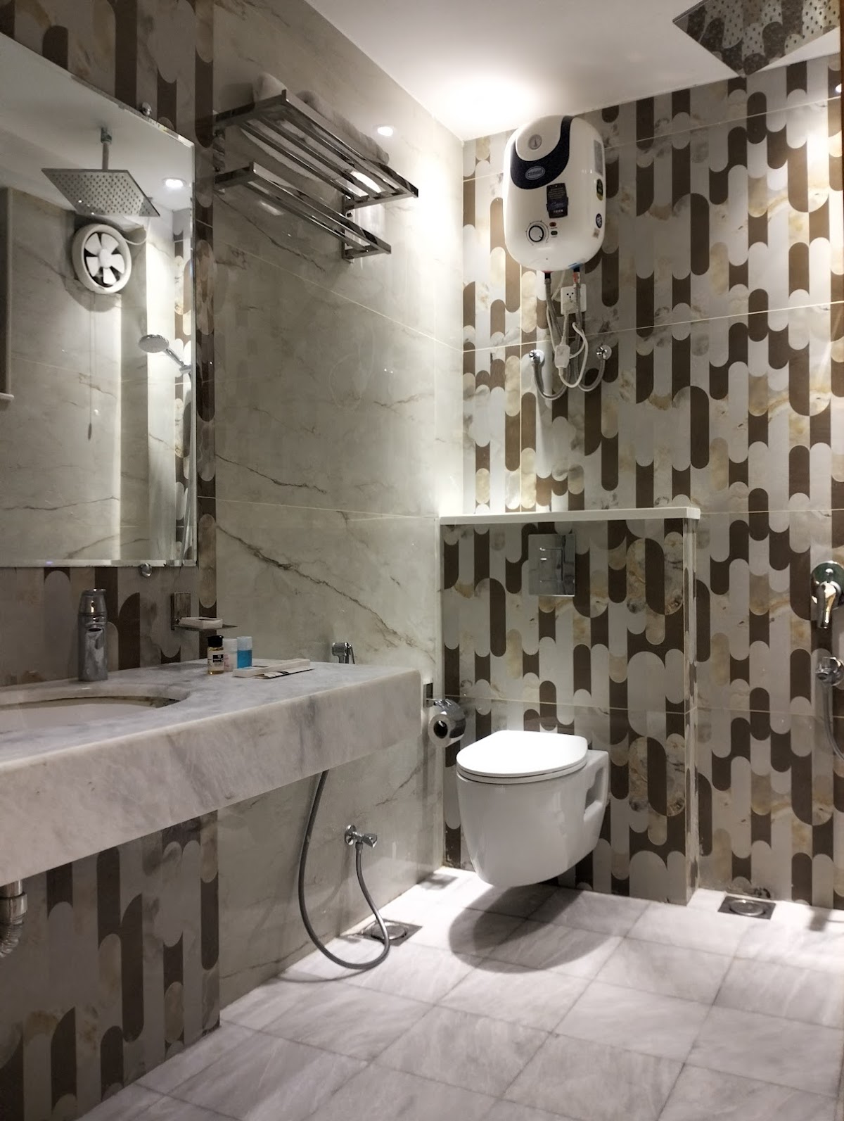 DIMORA HOTEL AND CAFE — photo 10