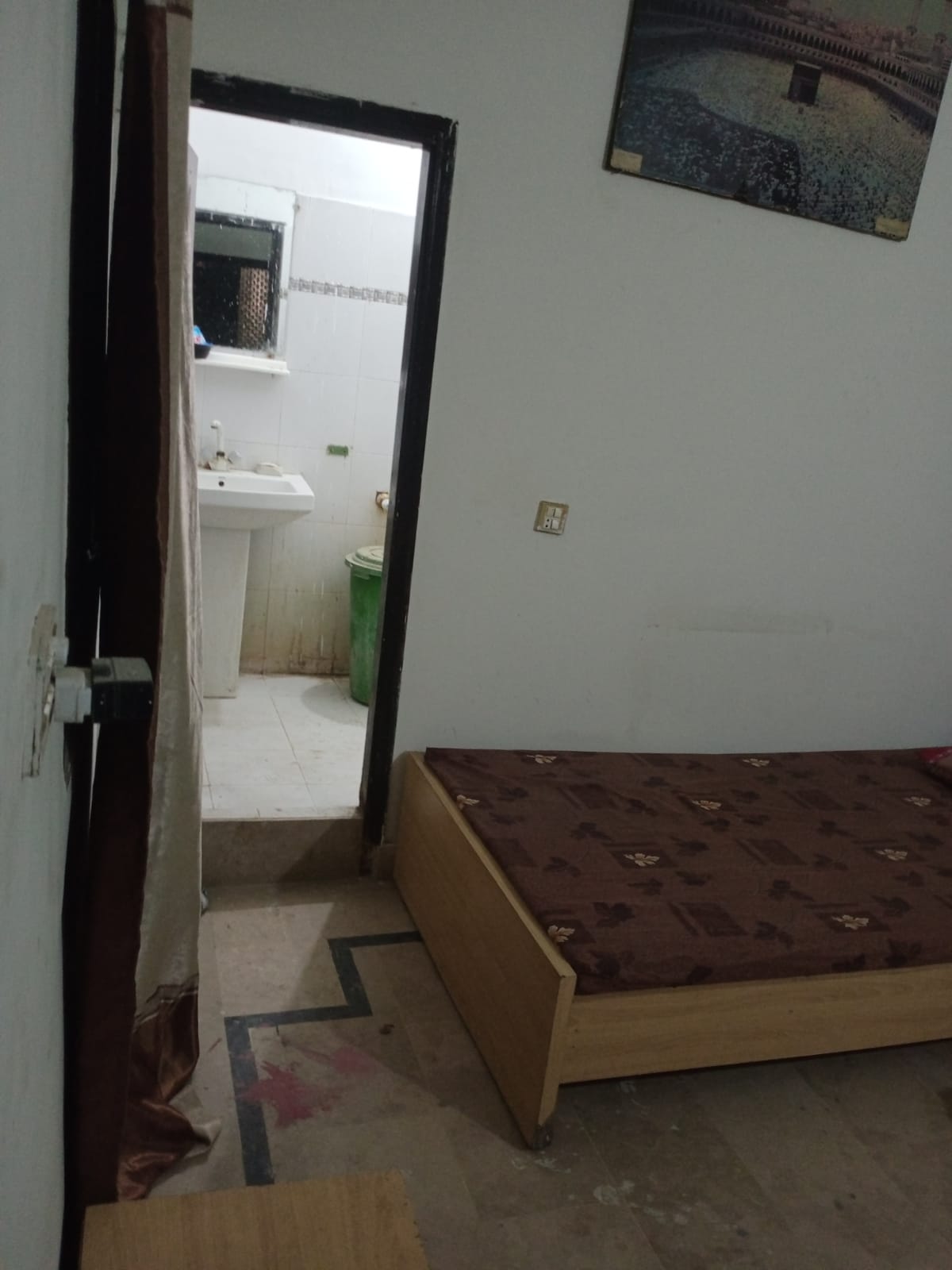 Al HaQ Hostel - Defence View — photo 9