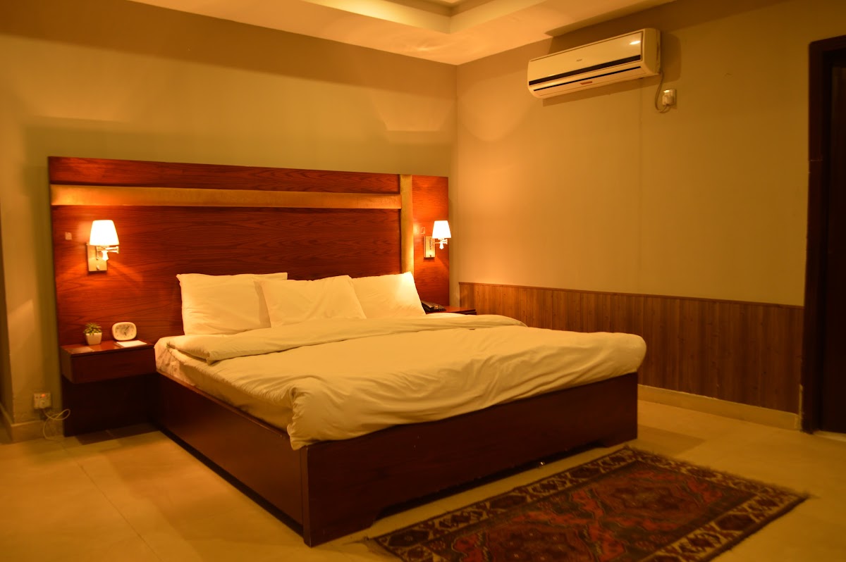 Intellectual Inn Hotel — photo 7