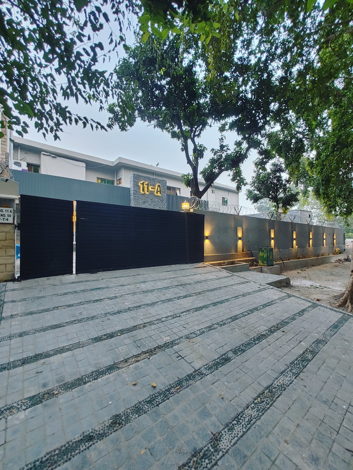 Shelton Boulevard Islamabad - coed hostel in Islamabad, Capital Territory