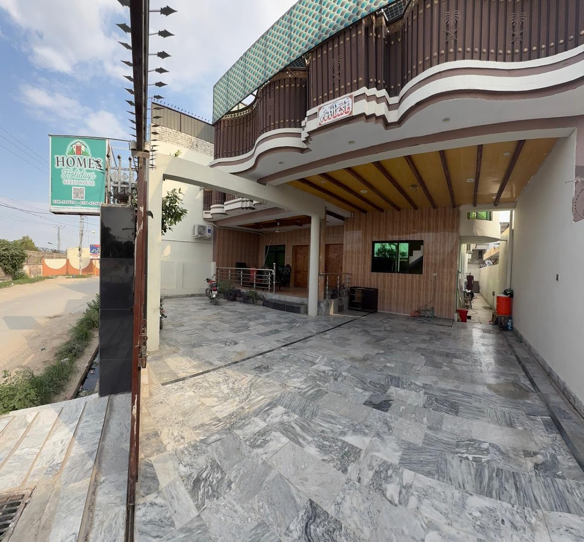 Homes Holidays Guest House — photo 7