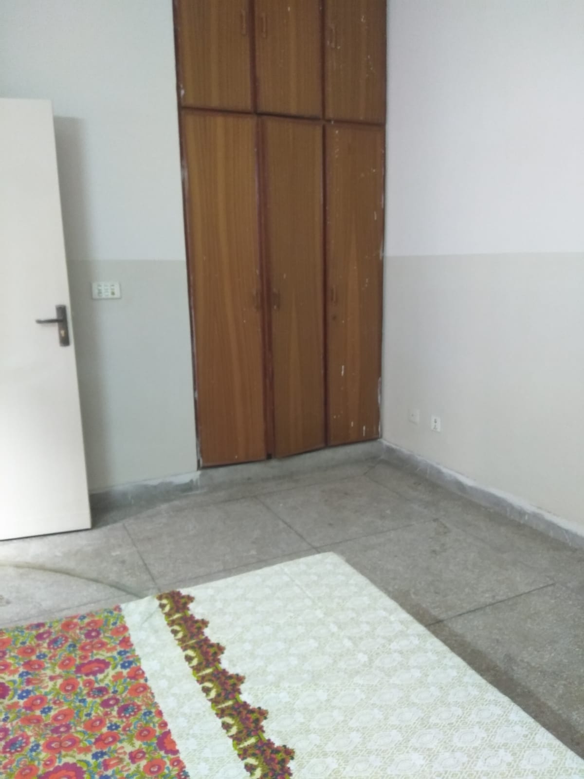 Hostel For Girls - UMT Road — photo 8