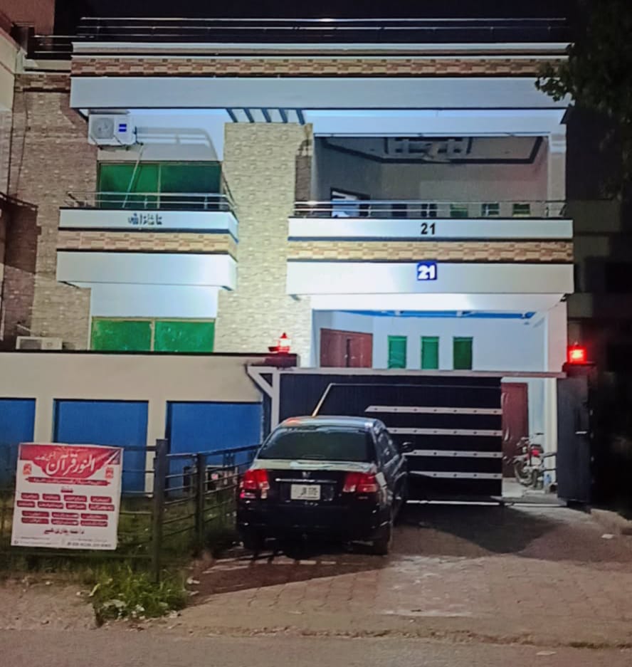 Royal Inn Guest House - coed hostel in Islamabad, Capital Territory
